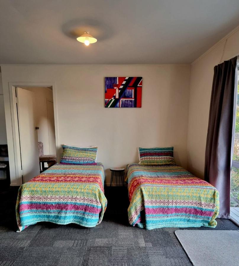 Cape Runaway Lottin Point Motel מראה חיצוני תמונה